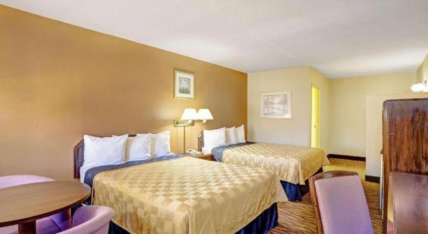 Hotel Howard Johnson By Wyndham South Tahoe