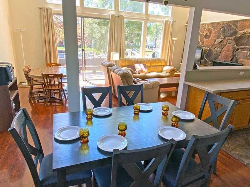 2074 Traverse Court South Lake Tahoe