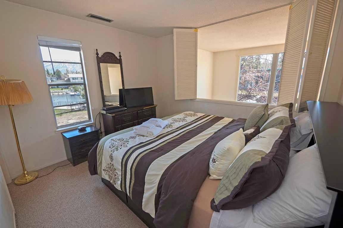 2074 Traverse Court *