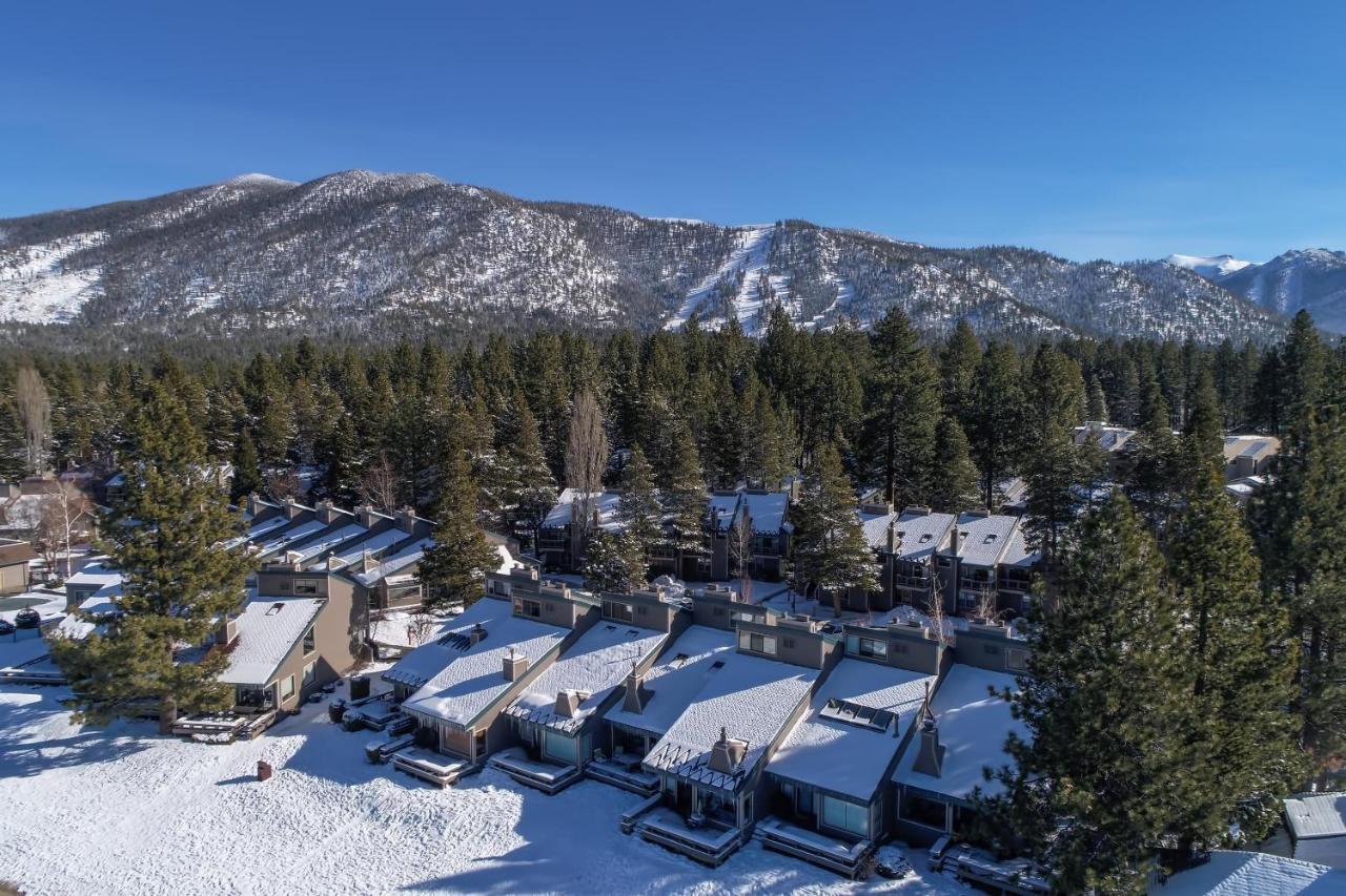 Townhouse Steps From Tahoe - Lakeland Village Townhouse Holiday home