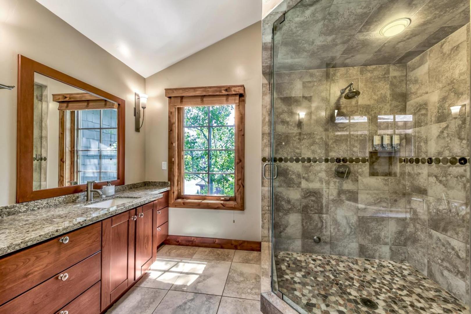 The Peak Aconcagua 6 - The Ultimate In Lakefront Luxury South Lake Tahoe