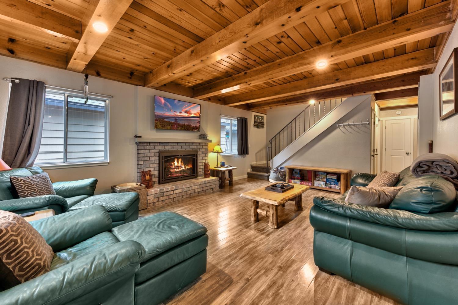 2782b Tahoe River *