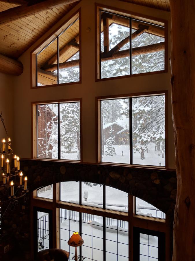 Black Bear Hotel